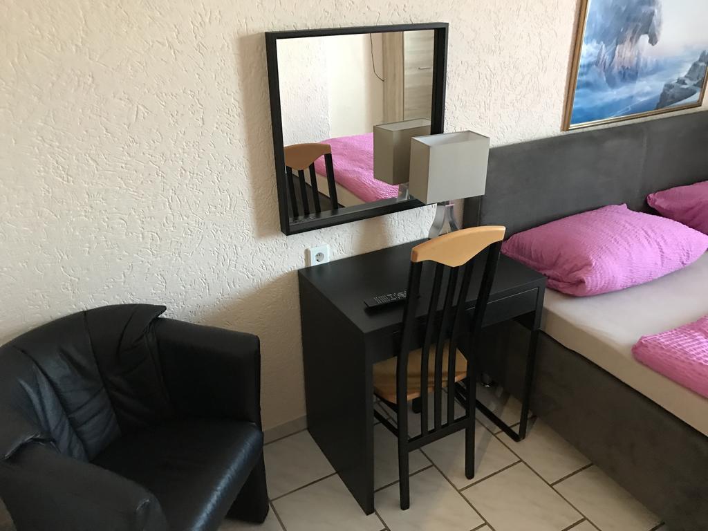 Hotel Rhein Inn Remagen Ngoại thất bức ảnh